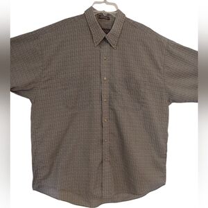 Van Heusen Button Down Shirt Short Sleeve XL 17-17 1/2